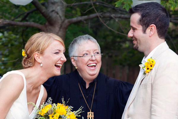 How To Have A Personalized Wedding - Know Your Officiant